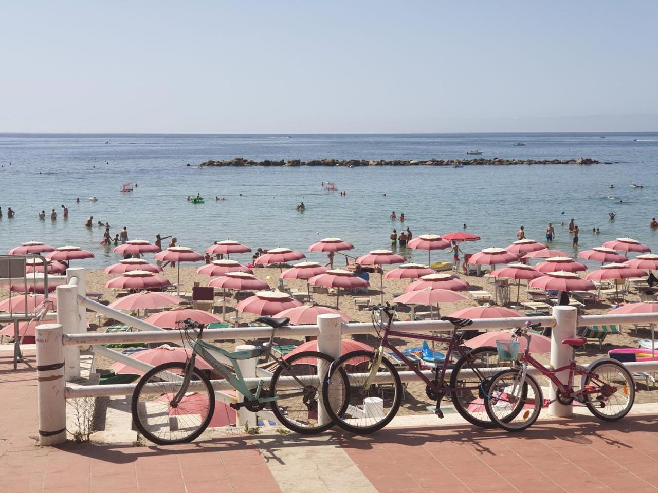 Baia Di Luna Santa Marinella Kültér fotó